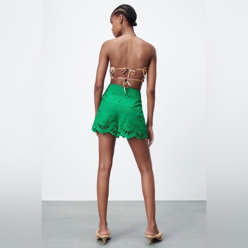 Zara Embroidered Eyelet Shorts High Waisted Emerald Green Bloggers Fav Size XS - Picture 5 of 12
